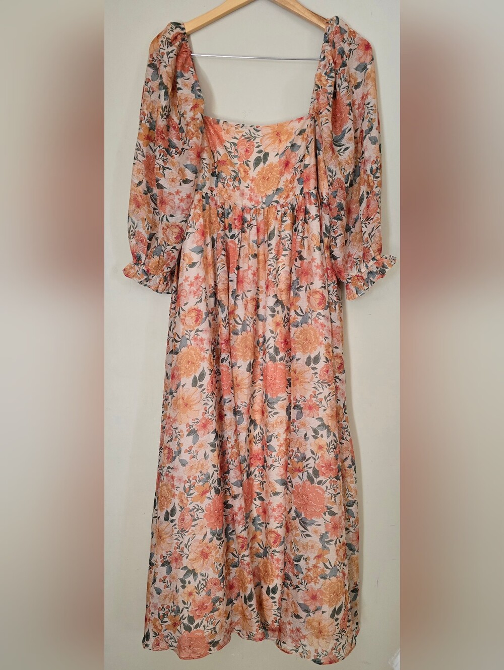 Morning Lavender Storia Floral Puff-Sleeve Maxi Dress in Peach